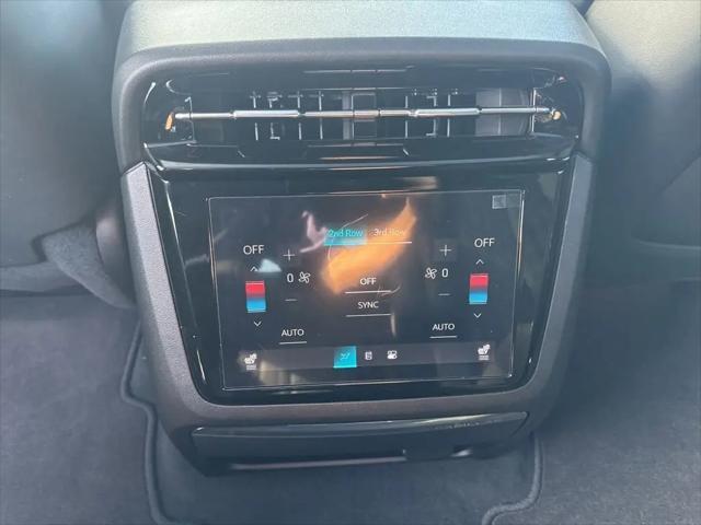 2025 Cadillac Escalade Luxury 1 AWD