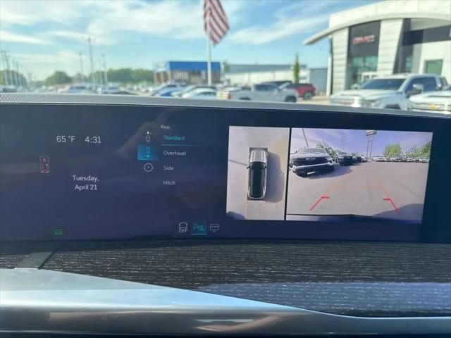 2025 Cadillac Escalade Luxury 1 AWD