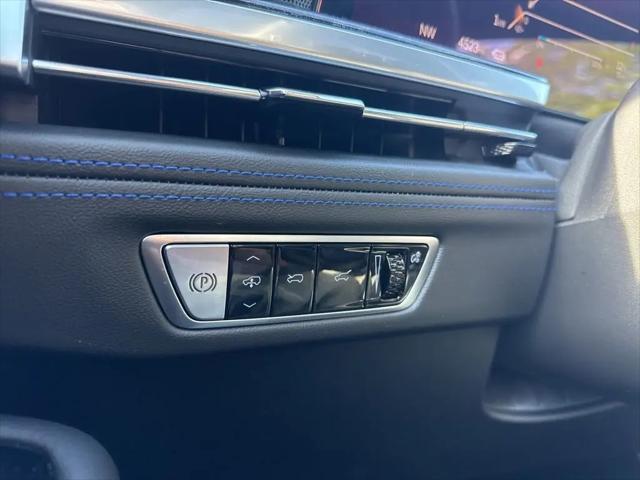 2025 Cadillac Escalade Luxury 1 AWD