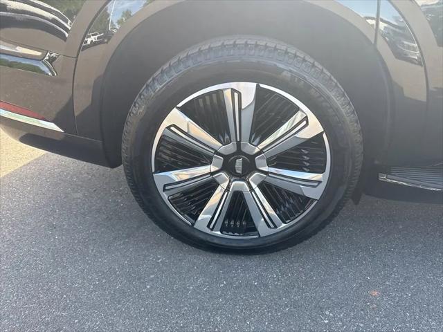 2025 Cadillac Escalade Luxury 1 AWD
