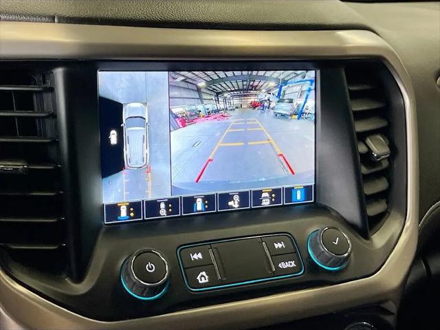 2023 GMC Acadia AWD Denali