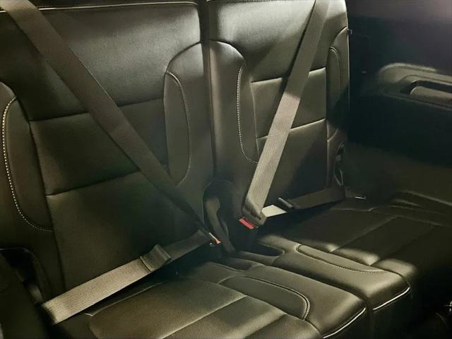 2023 GMC Acadia AWD Denali