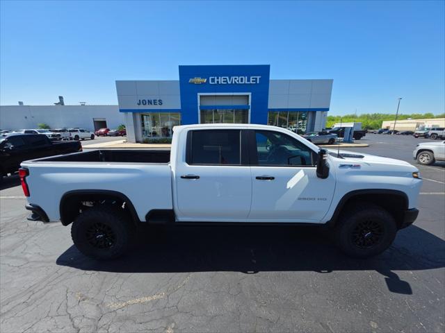2026 Chevrolet Silverado 2500HD Crew Cab, Standard Bed, XR2, 4WD