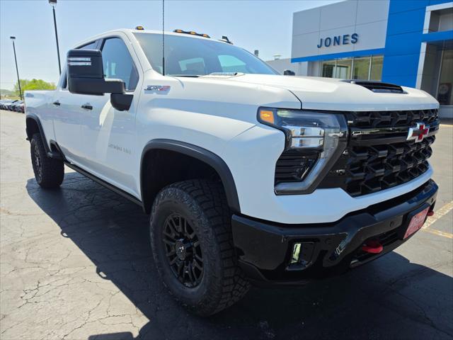 2026 Chevrolet Silverado 2500HD Crew Cab, Standard Bed, XR2, 4WD