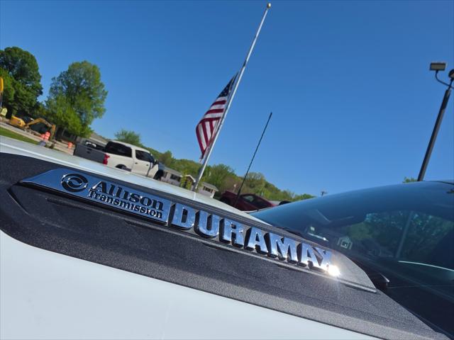 2026 Chevrolet Silverado 2500HD Crew Cab, Standard Bed, XR2, 4WD