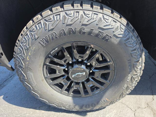 2026 Chevrolet Silverado 2500HD Crew Cab, Standard Bed, XR2, 4WD