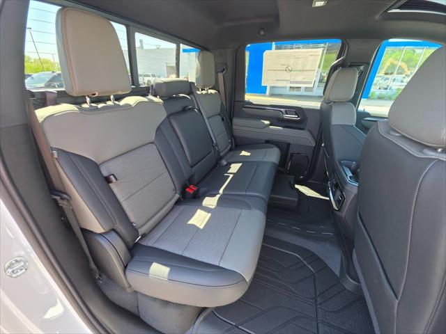 2026 Chevrolet Silverado 2500HD Crew Cab, Standard Bed, XR2, 4WD
