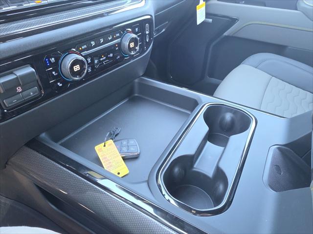 2026 Chevrolet Silverado 2500HD Crew Cab, Standard Bed, XR2, 4WD