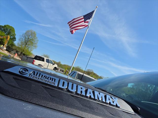 2026 Chevrolet Silverado 2500HD Crew Cab, Standard Bed, High Country, 4WD