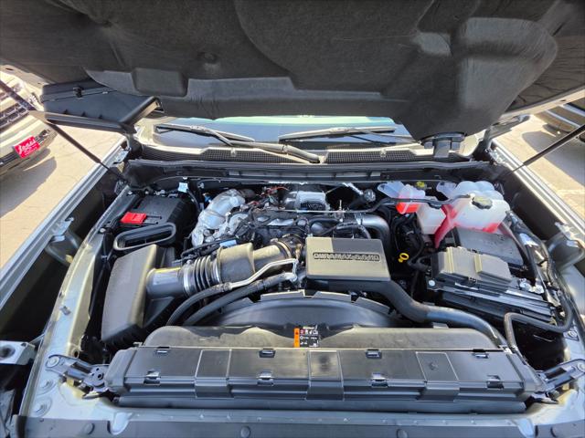2026 Chevrolet Silverado 2500HD Crew Cab, Standard Bed, High Country, 4WD