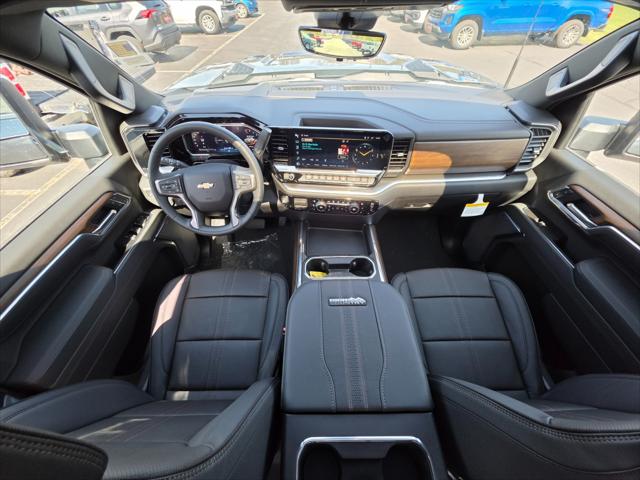 2026 Chevrolet Silverado 2500HD Crew Cab, Standard Bed, High Country, 4WD