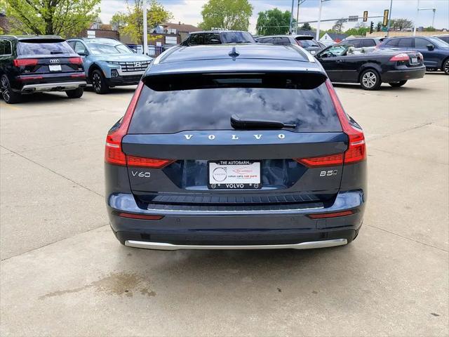 2026 Volvo V60 Cross Country Ultra, B5 AWD Gas (mild hybrid)