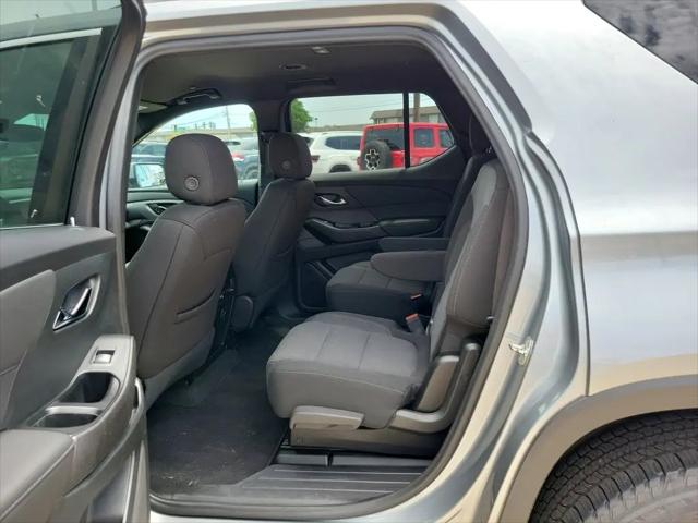 2023 Chevrolet Traverse FWD LT Cloth