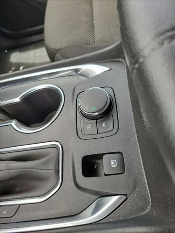 2023 Chevrolet Traverse FWD LT Cloth
