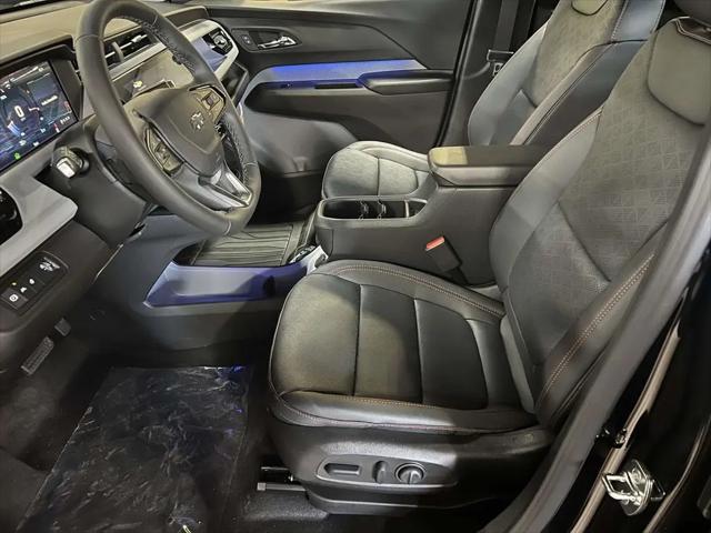 2027 Chevrolet Bolt RS FWD