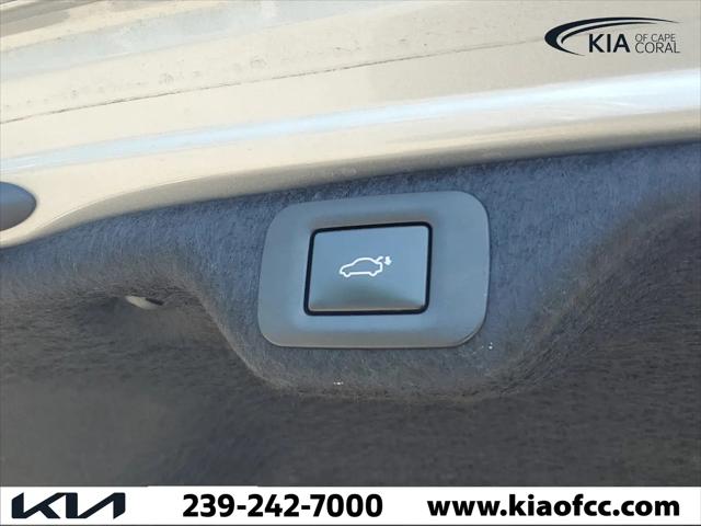 2023 Lexus ES 350 F SPORT Handling
