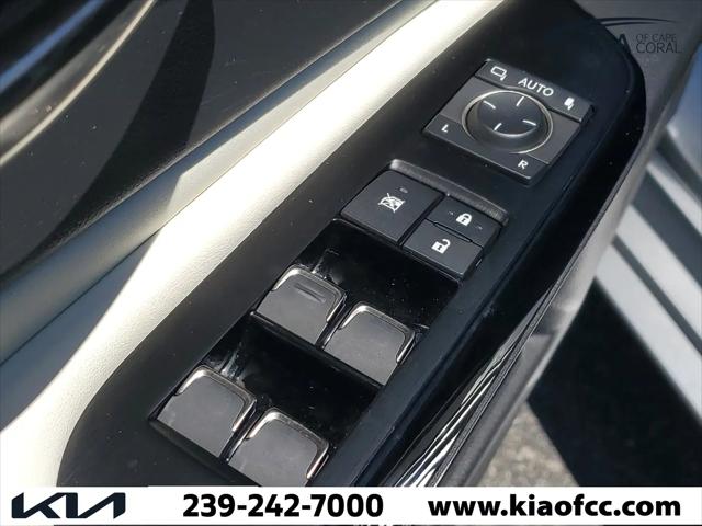 2023 Lexus ES 350 F SPORT Handling