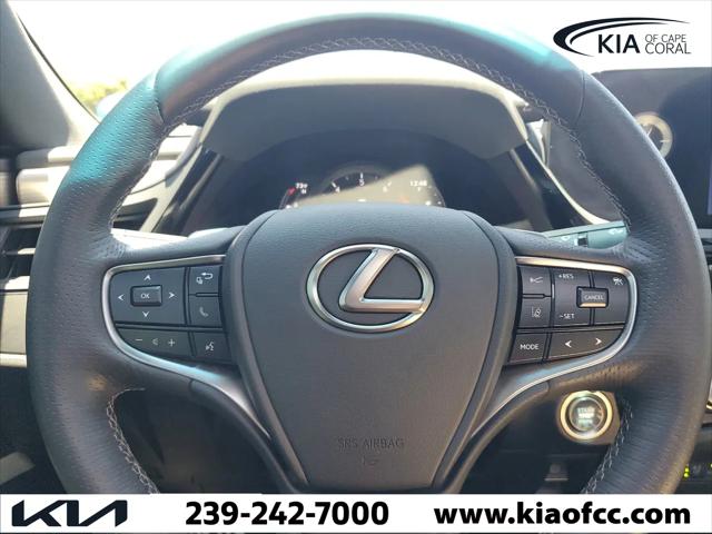 2023 Lexus ES 350 F SPORT Handling