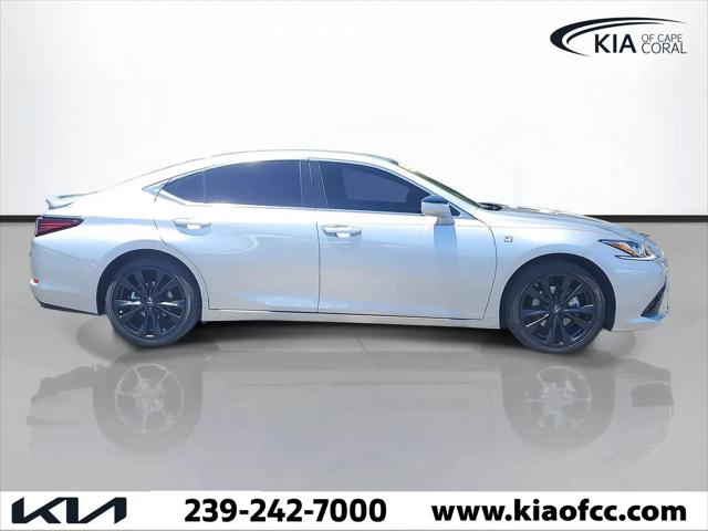 2023 Lexus ES 350 F SPORT Handling