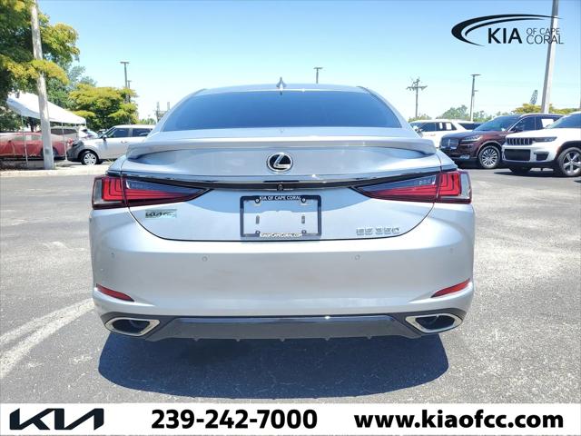 2023 Lexus ES 350 F SPORT Handling