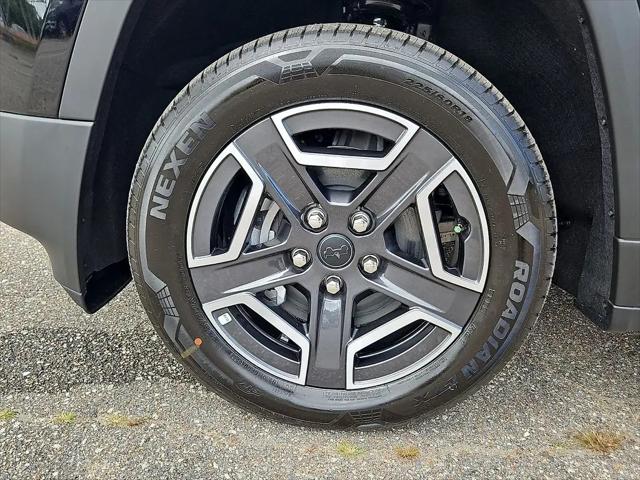 2026 Jeep Cherokee Laredo 4x4