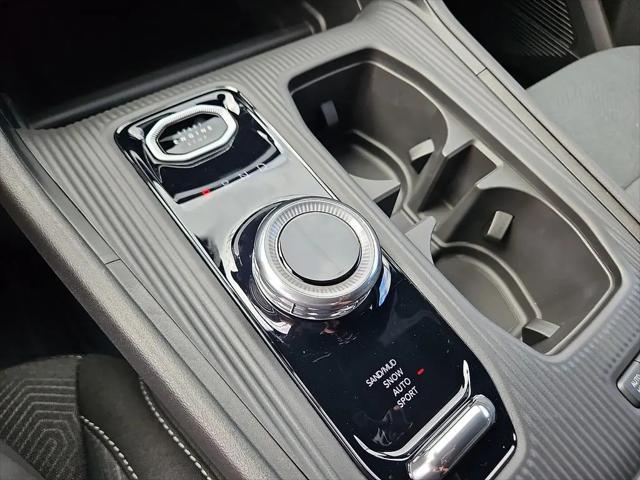 2026 Jeep Cherokee Laredo 4x4