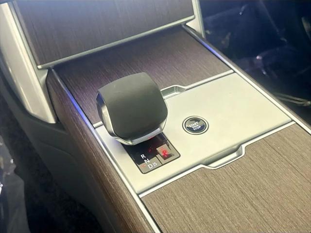 2024 Land Rover Range Rover P530 SE