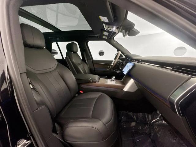 2024 Land Rover Range Rover P530 SE