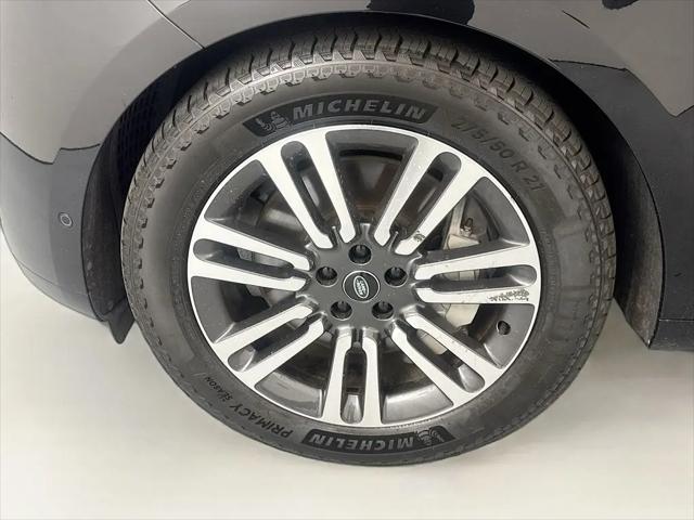 2024 Land Rover Range Rover P530 SE
