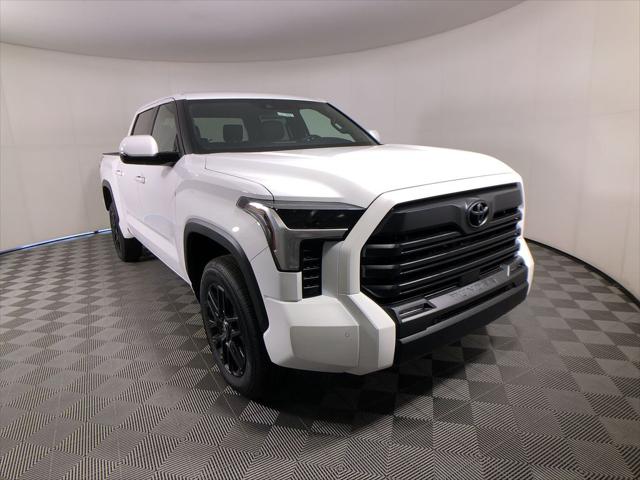2026 Toyota Tundra SR5 CrewMax 5.5' Bed