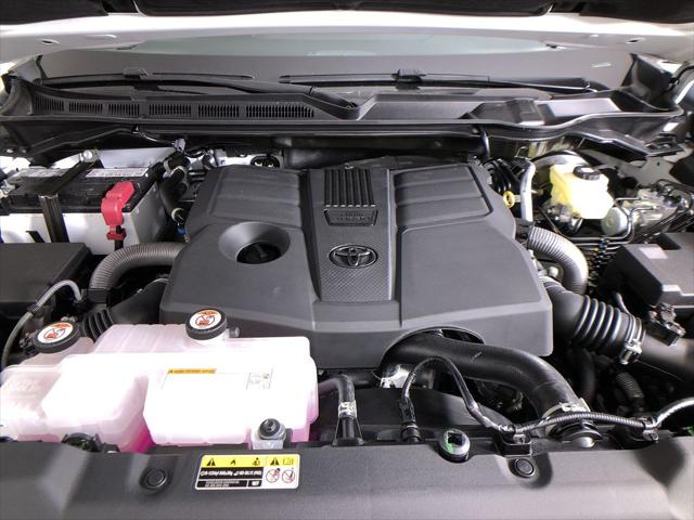 2026 Toyota Tundra SR5 CrewMax 5.5' Bed