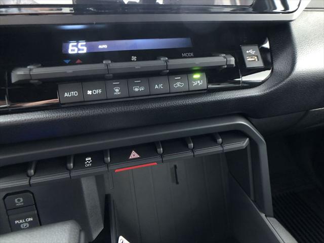 2026 Toyota Tundra SR5 CrewMax 5.5' Bed