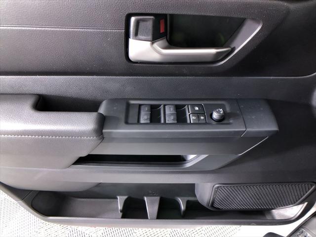 2026 Toyota Tundra SR5 CrewMax 5.5' Bed