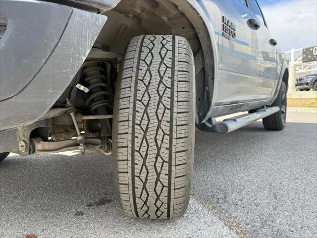 2023 Ram 1500 Classic Warlock Crew Cab 4x4 57 Box