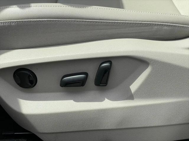 2023 Volkswagen Atlas 2.0T SE