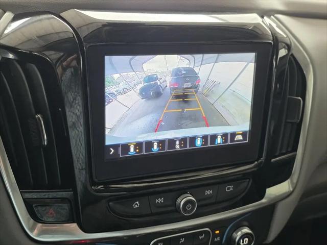 2021 Chevrolet Traverse AWD LT Leather