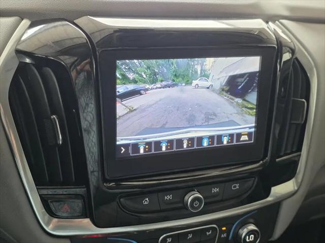 2021 Chevrolet Traverse AWD LT Leather