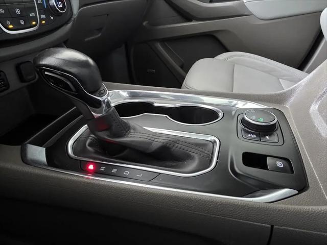 2021 Chevrolet Traverse AWD LT Leather