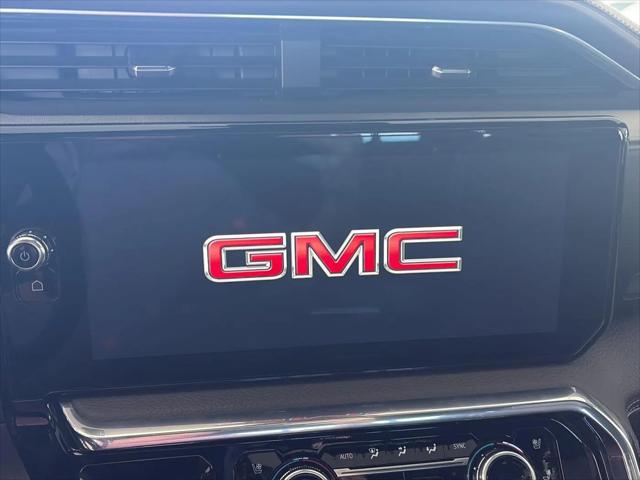 2024 GMC Sierra 2500HD 4WD Crew Cab Standard Bed Denali