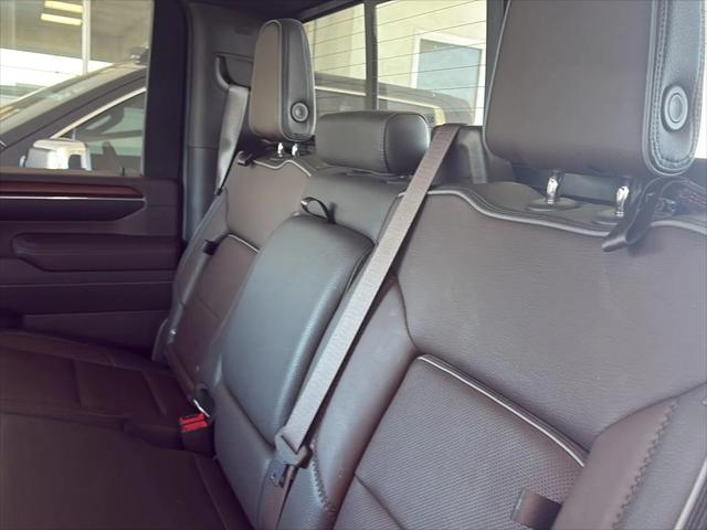 2024 GMC Sierra 2500HD 4WD Crew Cab Standard Bed Denali