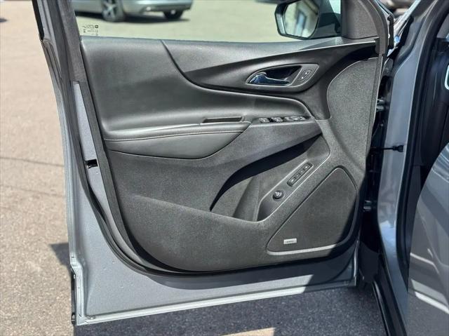 2023 Chevrolet Equinox AWD Premier