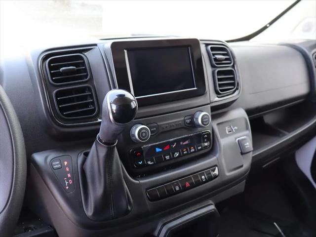 2025 Ram ProMaster 2500 Cargo Van Tradesman Low Roof 136" WB w/Pass Seat