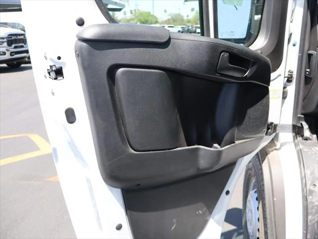 2025 Ram ProMaster 2500 Cargo Van Tradesman Low Roof 136" WB w/Pass Seat