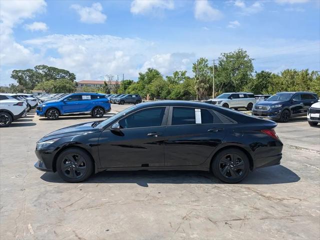 2023 Hyundai Elantra Hybrid Blue