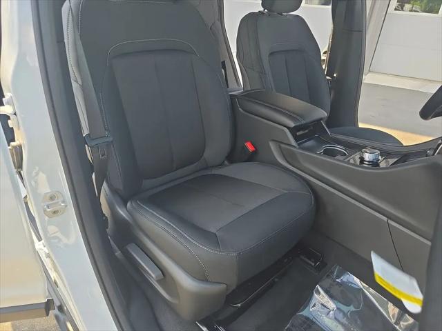 2026 Jeep Grand Cherokee L Altitude 4x4