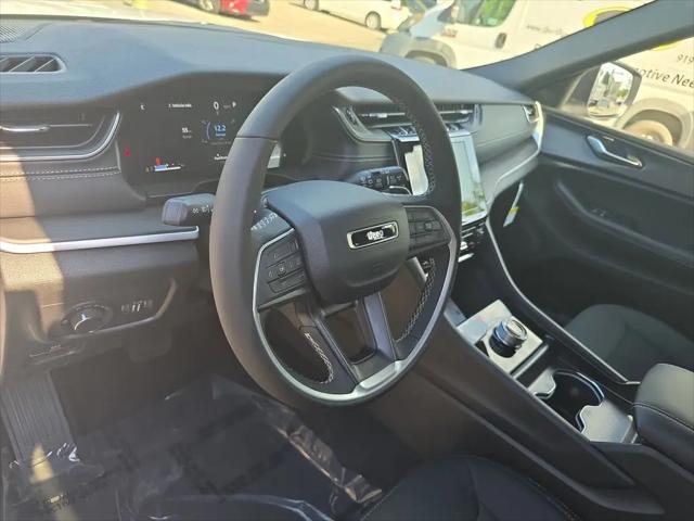 2026 Jeep Grand Cherokee L Altitude 4x4
