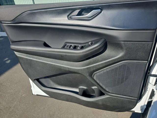 2026 Jeep Grand Cherokee L Altitude 4x4