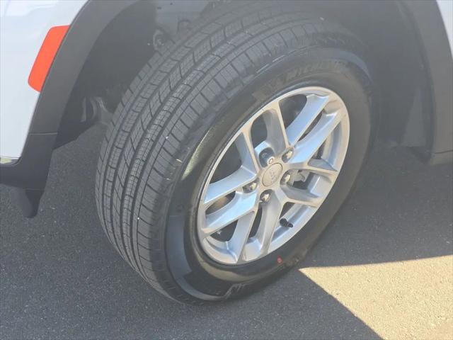 2026 Jeep Grand Cherokee L Altitude 4x4