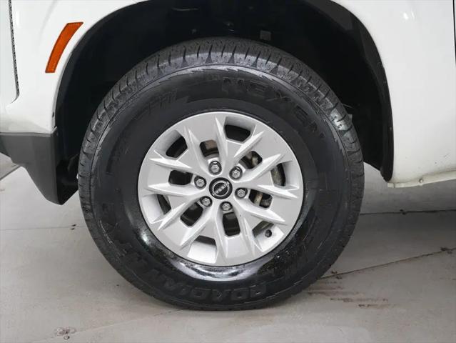 2024 Nissan Frontier Crew Cab SV 4x4