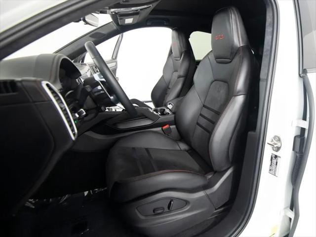 2023 Porsche Cayenne GTS